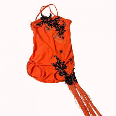 Justaucorps orange franges