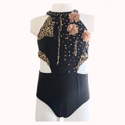 Justaucorps twirling