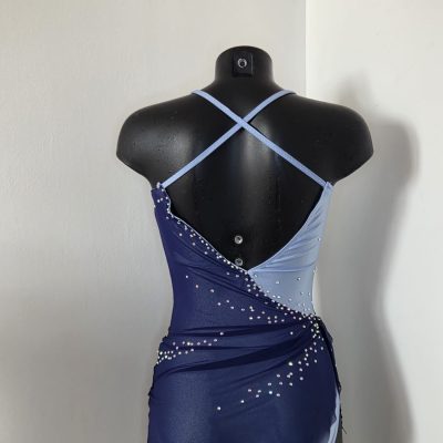 Le Coin Paillettes | Location et vente de tenues artistiques de seconde main 11 IMG 1874
